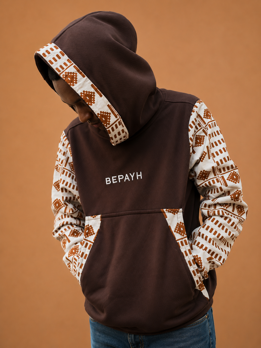 SWEAT BEPAYH – Image 2