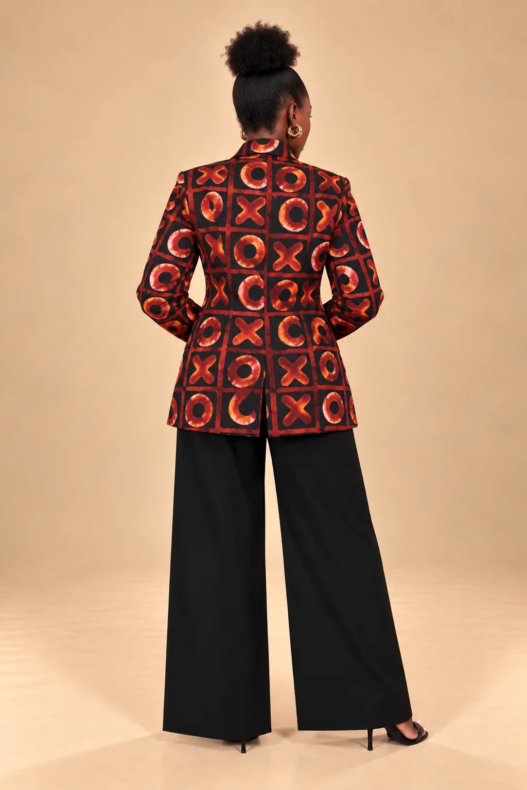 Blazer femme en wax noir et orange Cola – vue 3 – Djidiawax